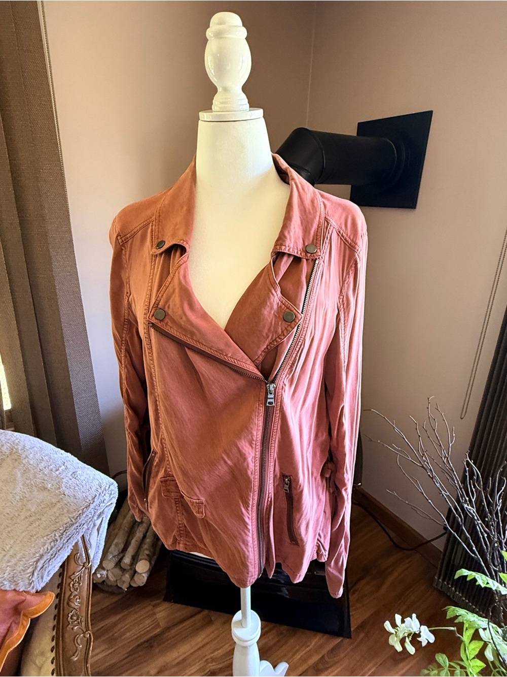 Women’s Dusty Rose Asymmetrical Leather Jacket